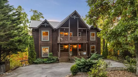 1960 Blackthorn Tr, Sevierville, TN 37876
