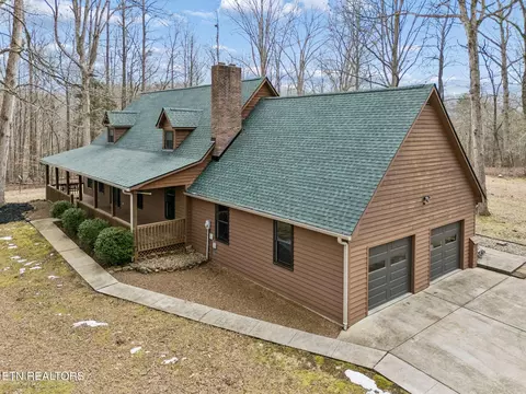 144 Cross Creek Ln, Kingston, TN 37763