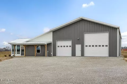 14630 Old Kentucky Rd, Walling, TN 38587