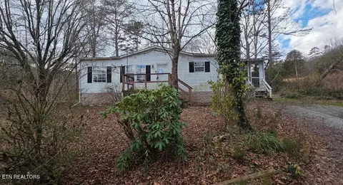 158 Batley Loop Rd, Clinton, TN 37716