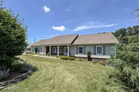 618 Laurie Leigh Ln, Dandridge, TN 37725