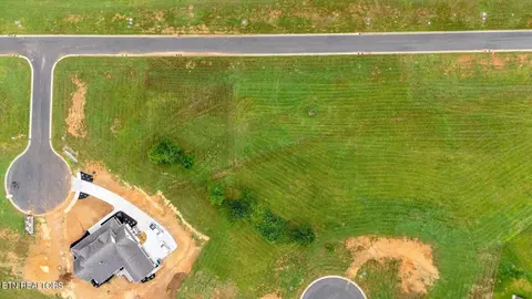 2705 Chestnut Ln, Loudon, TN 37774