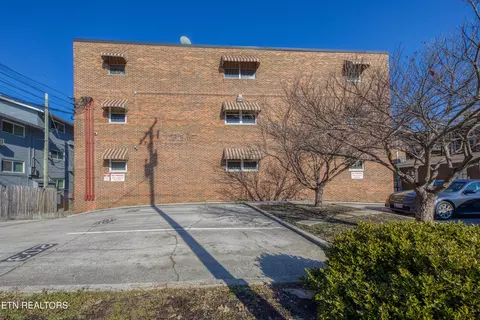 1211 Highland Ave #206, Knoxville, TN 37916