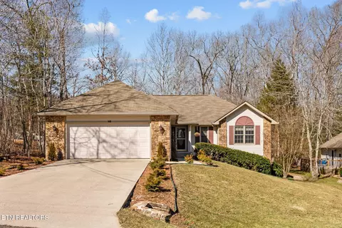 115 Lafayette Pt, Crossville, TN 38558