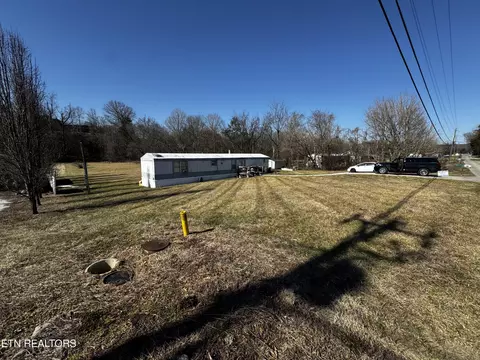 6913 Beeler Rd, Knoxville, TN 37918