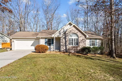 253 Saint George Dr, Crossville, TN 38558