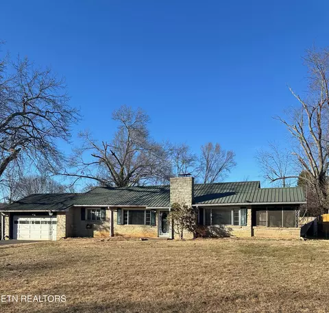 3813 Maupin Dr, Knoxville, TN 37918