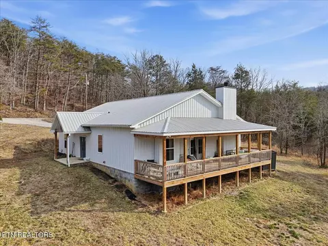 6222 Thomas Weaver Rd, Knoxville, TN 37938