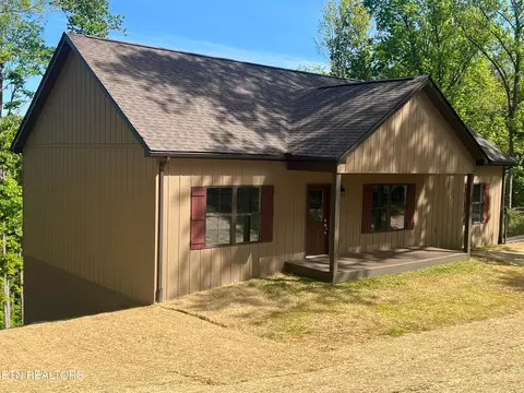 664 Fox Hunter Rd, Maynardville, TN 37807