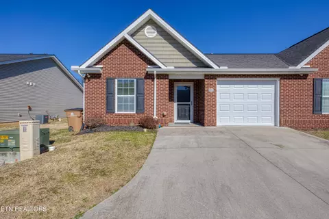 5030 White Petal Way, Knoxville, TN 37912