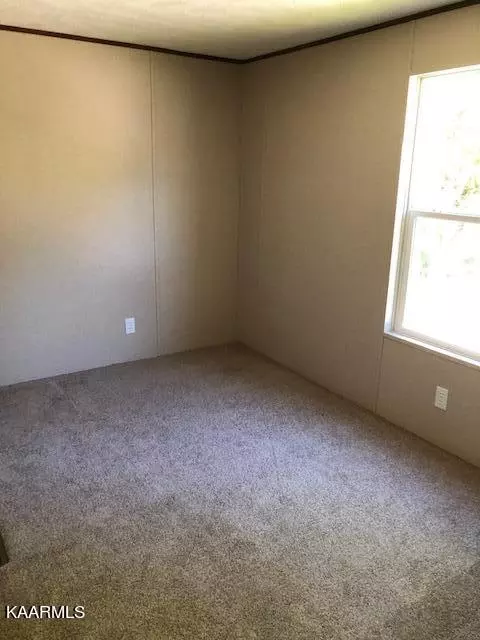 Bedroom - 9513 Diggs Gap Rd, Heiskell, TN 37754 photo 1 of 2