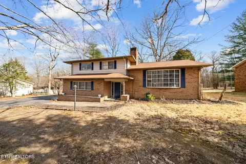 2275 Spruce Loop, Crossville, TN 38555
