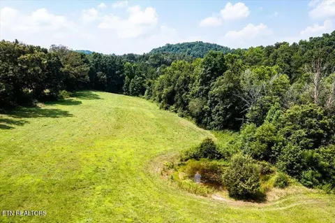 Oak Grove Rd, Sharps Chapel, TN 37866