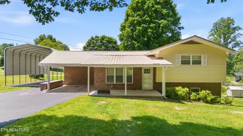 1370 Circle Dr, Loudon, TN 37774