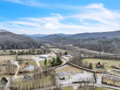 1988 Winona Rd, Huntsville, TN 37756