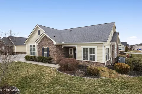 4923 Willow Bluff Cir, Knoxville, TN 37914