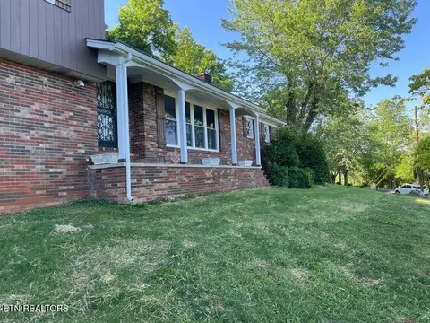 461 Baker Mountain Rd, Sparta, TN 38583
