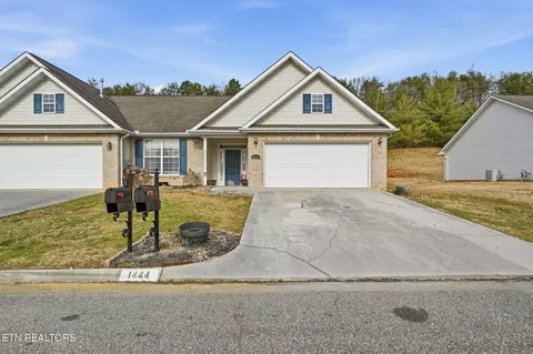 1444 Graybrook Lane Ln, Knoxville, TN 37920