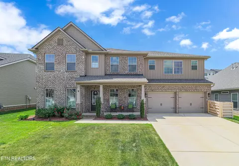 12142 Bethel Hollow Dr, Knoxville, TN 37932