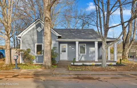 700 Wharf St, Loudon, TN 37774
