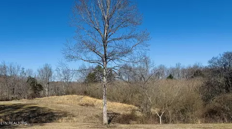 409 Carroll Hollow Rd, Clinton, TN 37716