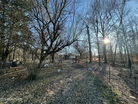 616 N Wooddale Rd, Knoxville, TN 37924