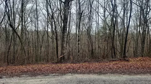 21 Ashford Pl, Crossville, TN 38558