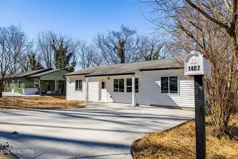 1407 Wales Ave, Maryville, TN 37804