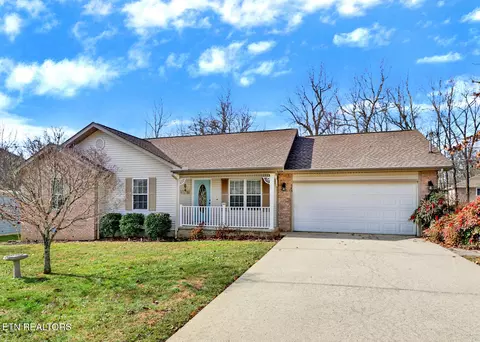 545 Snead Dr, Crossville, TN 38558