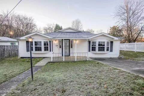400 Furnace Ave, Rockwood, TN 37854