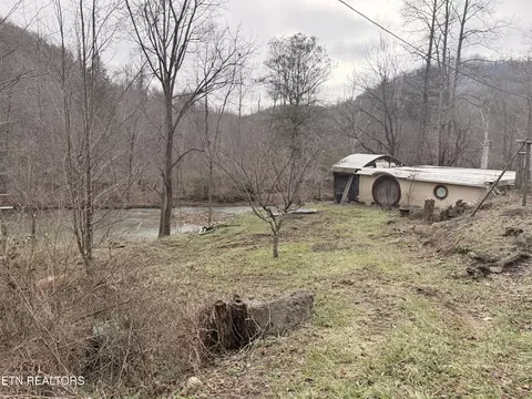 7063 Hwy 25w, Duff, TN 37729