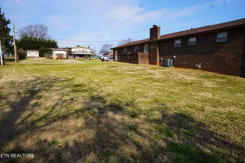 Exterior - 483 Shaver Dr, Talbott, TN 37877 photo 6 of 8