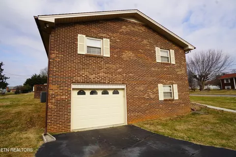 Exterior - 483 Shaver Dr, Talbott, TN 37877 photo 3 of 8