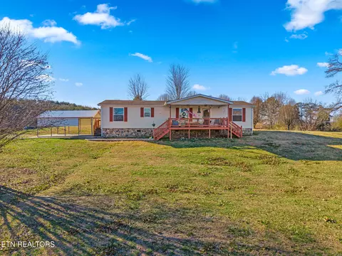 505 Lake Cir, Spring City, TN 37381