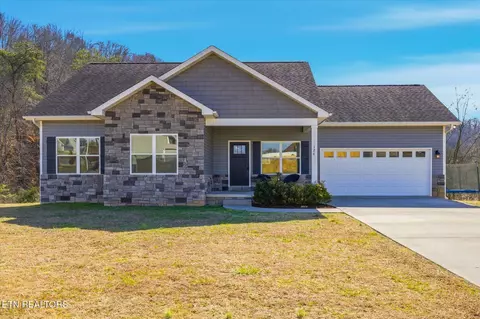 126 Millstone Cir, Clinton, TN 37716