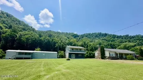 5551 Us-119, Wallins Creek, KY 40873