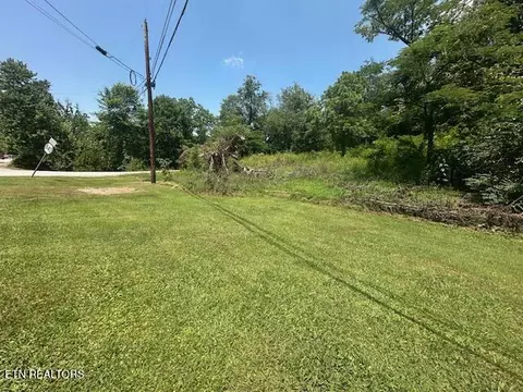 6137 Hwy 840, Wallins, KY 40873