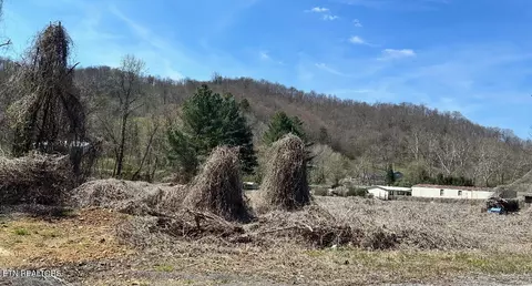 Mexico Lane, Wallins, KY 40873