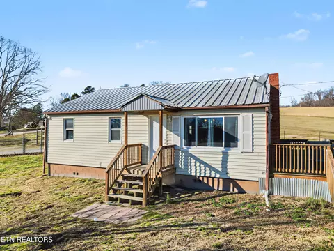 251 Oak Grove Rd, Sharps Chapel, TN 37866
