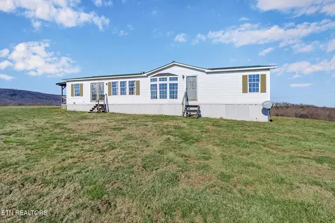 505 Trentham Rd, Spring City, TN 37381