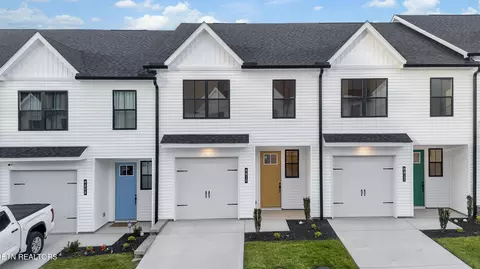 8810 Chapman Trace Way, Knoxville, TN 37920