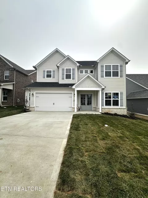 11506 Olympic Valley Dr, Knoxville, TN 37932