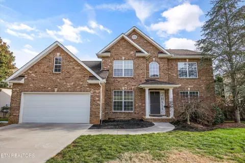 901 Heathgate Rd, Knoxville, TN 37922