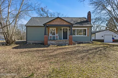 642 Sinking Springs Rd, Clinton, TN 37716