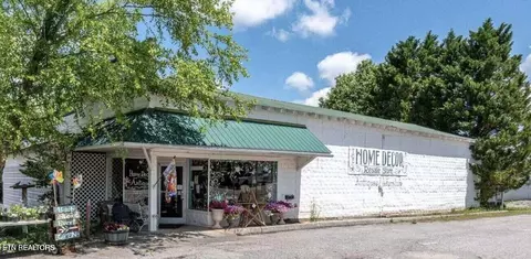 6710 Morganton Rd, Greenback, TN 37742