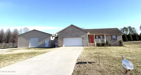 916 Shady Creek Rd, Maryville, TN 37801