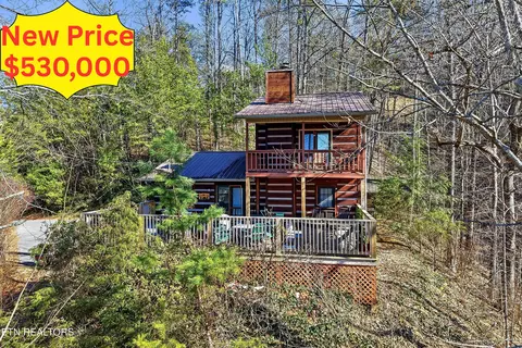1815 Taylor Way, Sevierville, TN 37876