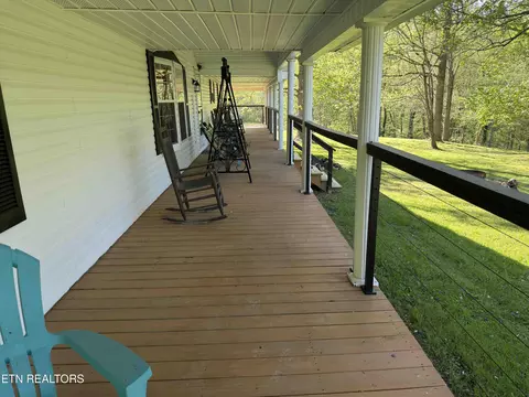 Exterior - 4601 White Oak Rd, Duff, TN 37729 photo 10 of 15