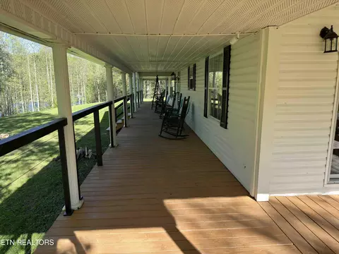 Exterior - 4601 White Oak Rd, Duff, TN 37729 photo 13 of 15