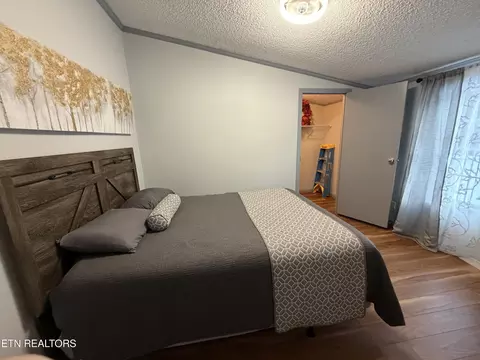 Bedroom - 4601 White Oak Rd, Duff, TN 37729 photo 4 of 8